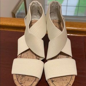 A.N.A Cream Corkscrew Wedges